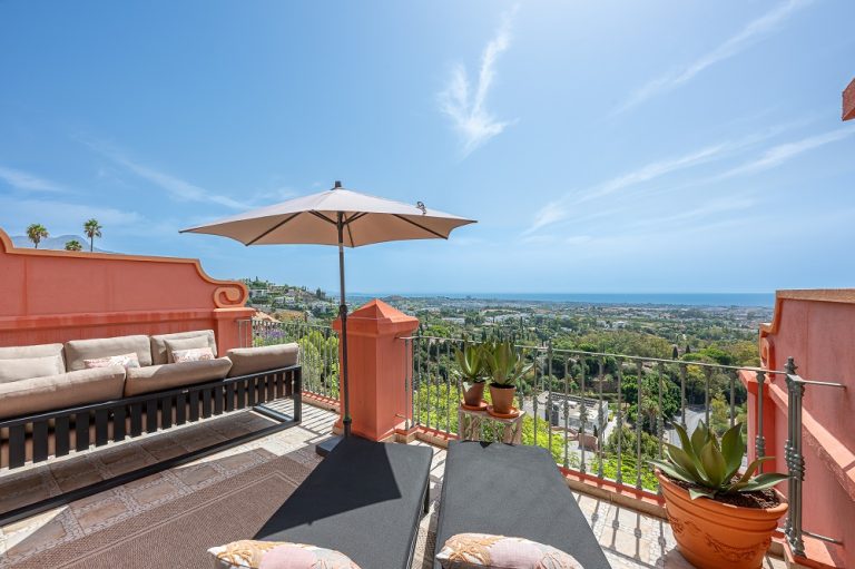 Apartment for Sale in La Quinta